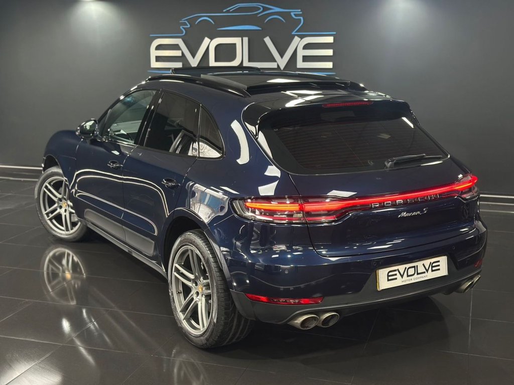 Used Porsche Macan 2019 for sale - 76665695: Photo 11