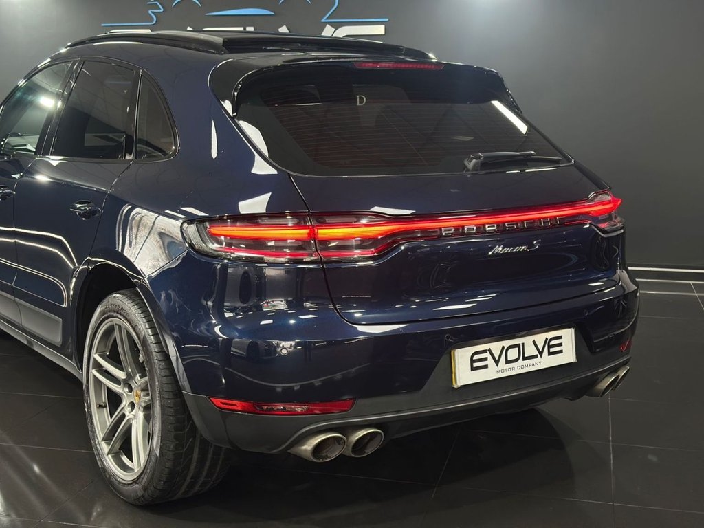 Used Porsche Macan 2019 for sale - 76665695: Photo 13