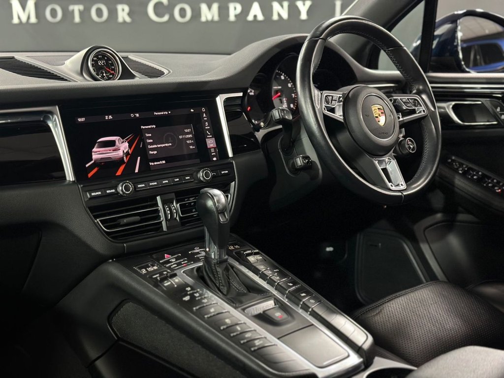 Used Porsche Macan 2019 for sale - 76665695: Photo 19