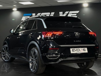Used Volkswagen T-Roc 2020 for sale - 78468634: Photo