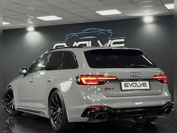 Used Audi RS4 Avant 2018 for sale - 77525938: Photo