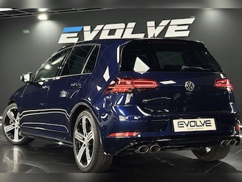 Used Volkswagen Golf 2019 for sale - 79550494: Photo
