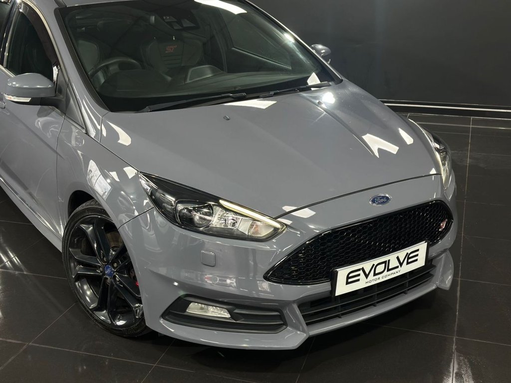 Used Ford Focus 2017 for sale - 76910488: Photo 12
