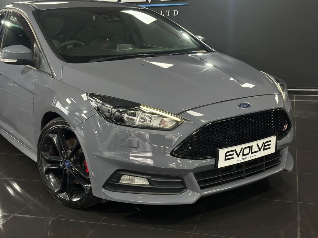 Used Ford Focus 2017 for sale - 76910488: Photo 14