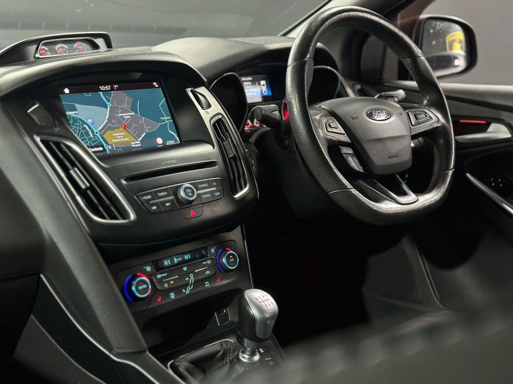 Used Ford Focus 2017 for sale - 76910488: Photo 16