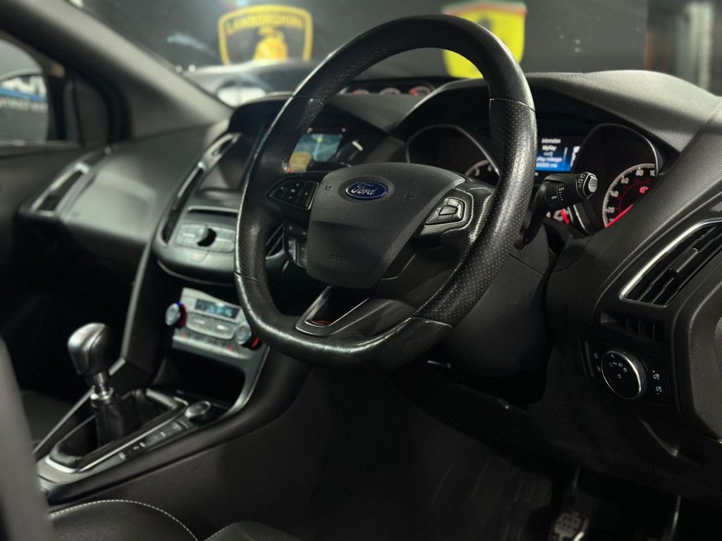 Used Ford Focus 2017 for sale - 76910488: Photo 18