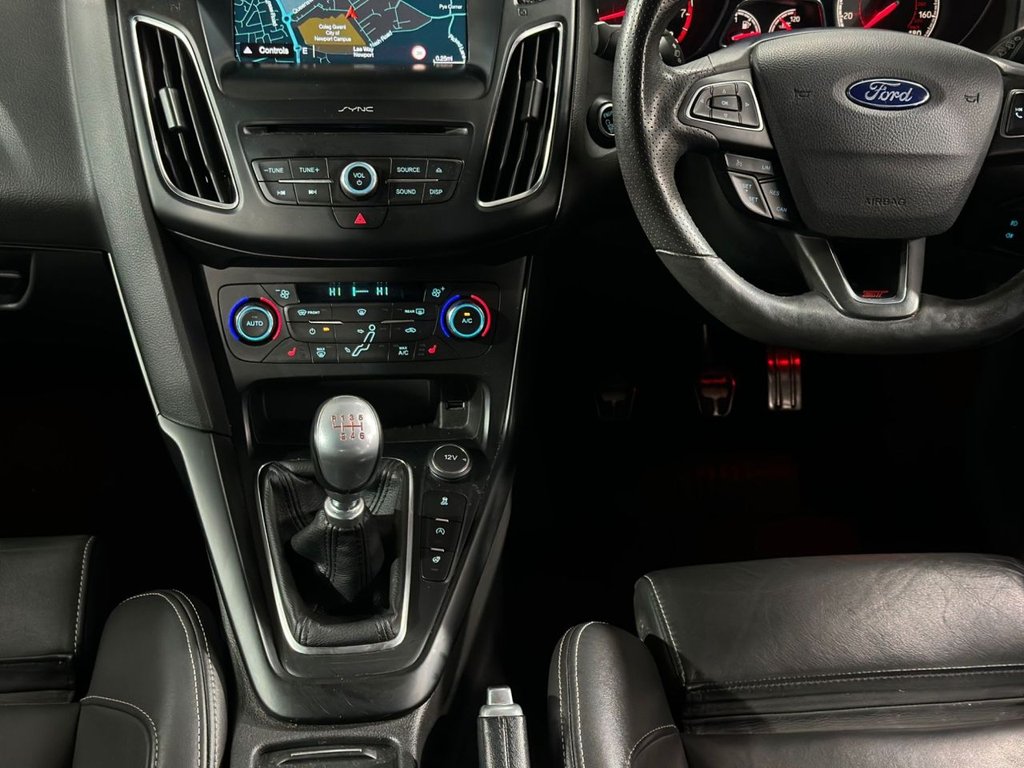 Used Ford Focus 2017 for sale - 76910488: Photo 24