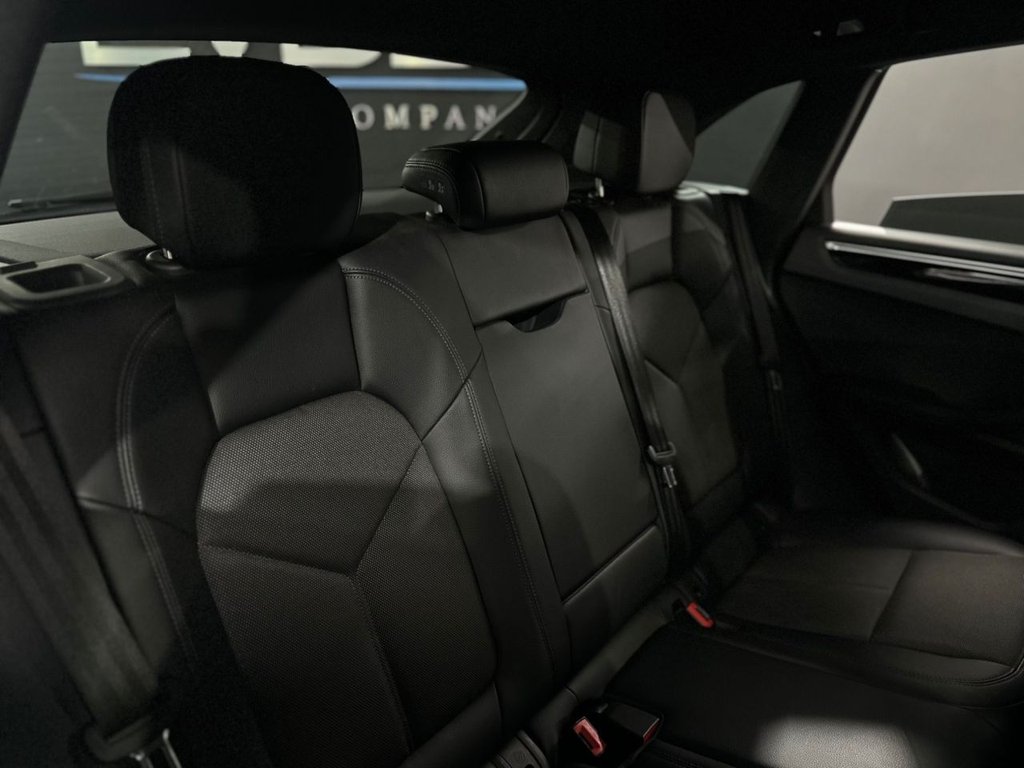 Used Porsche Macan 2022 for sale - 76610235: Photo 28
