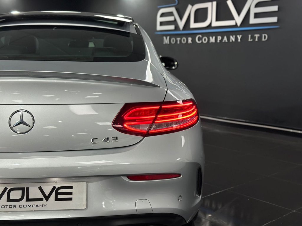 Used Mercedes-Benz C Class 2018 for sale - 77672677: Photo 7