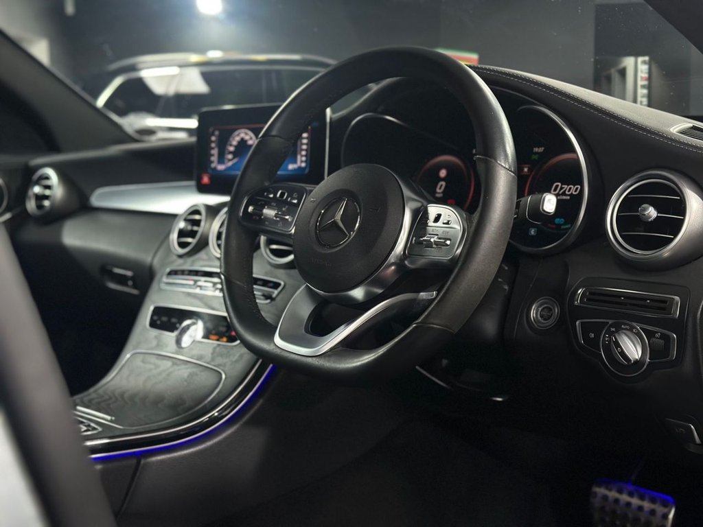 Used Mercedes-Benz C Class 2021 for sale - 77614124: Photo 16