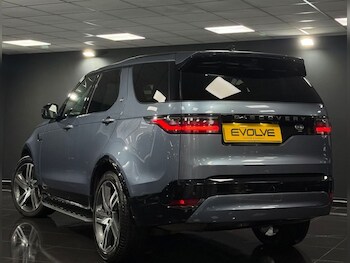 Used Land Rover Discovery 2021 for sale - 76986006: Photo