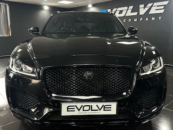 Used Jaguar F-Pace 2019 for sale - 78069023: Photo