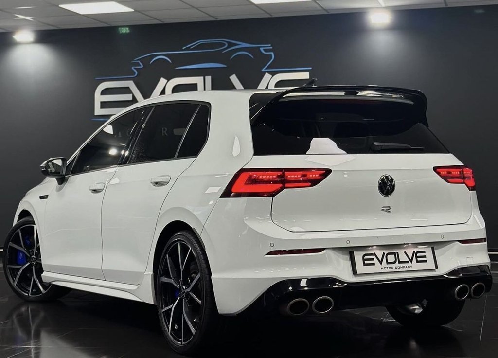 Used Volkswagen Golf 2023 for sale - 77483475: Photo 2