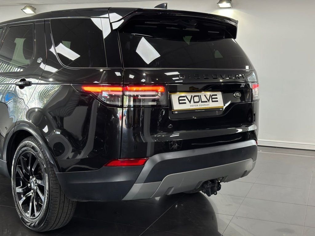 Used Land Rover Discovery 2017 for sale - 77056446: Photo 11