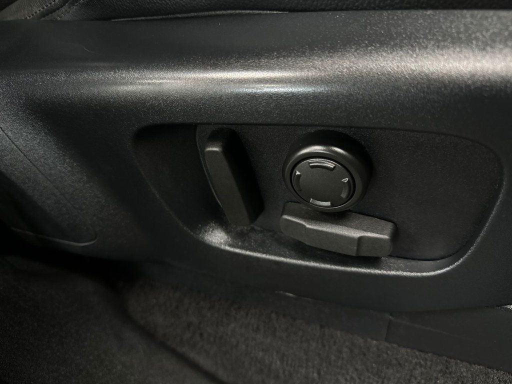 Used Land Rover Discovery 2017 for sale - 77056446: Photo 26