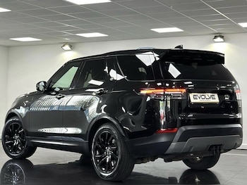 Used Land Rover Discovery 2017 for sale - 77056446: Photo