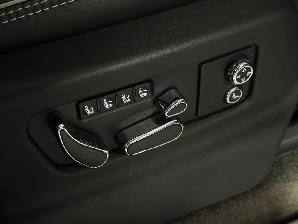Used Bentley Bentayga 2023 for sale - 76520471: Photo 33
