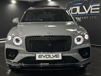 Used Bentley Bentayga 2023 for sale - 76520471: Photo