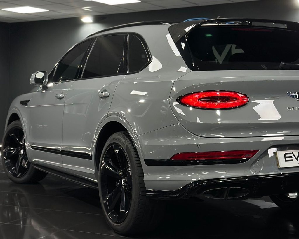 Used Bentley Bentayga 2023 for sale - 76520471: Photo 9