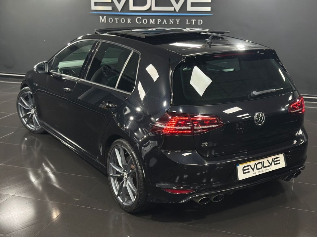 Used Volkswagen Golf 2016 for sale - 77188835: Photo 10