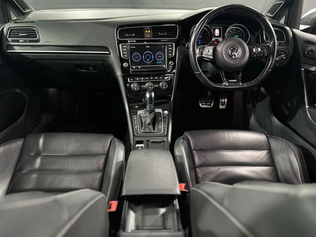 Used Volkswagen Golf 2016 for sale - 77188835: Photo 9