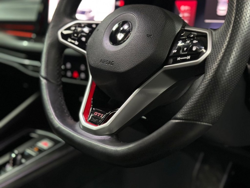 Used Volkswagen Golf 2021 for sale - 76934491: Photo 19