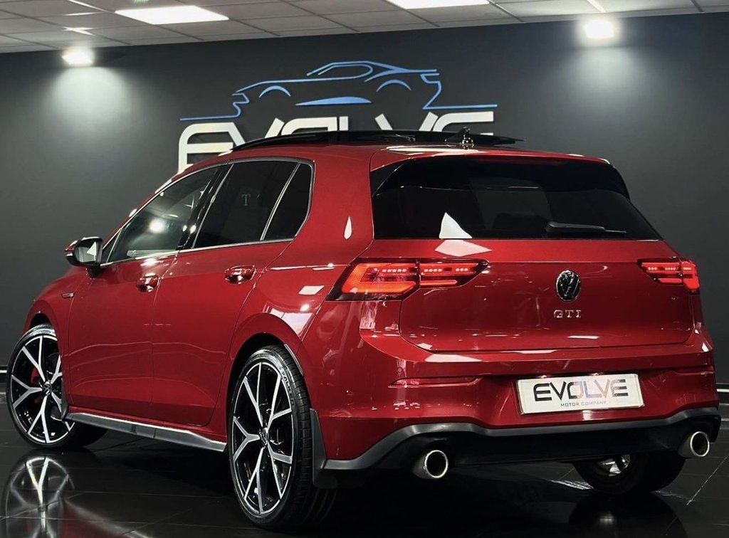 Used Volkswagen Golf 2021 for sale - 76934491: Photo 2