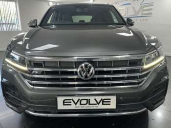 Used Volkswagen Touareg 2019 for sale - 75122267: Photo