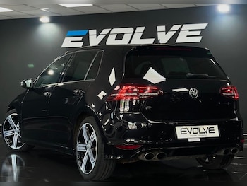 Used Volkswagen Golf 2016 for sale - 78726182: Photo