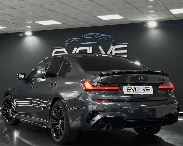 Used BMW 3 Series 2019 for sale - 76317219: Photo 2