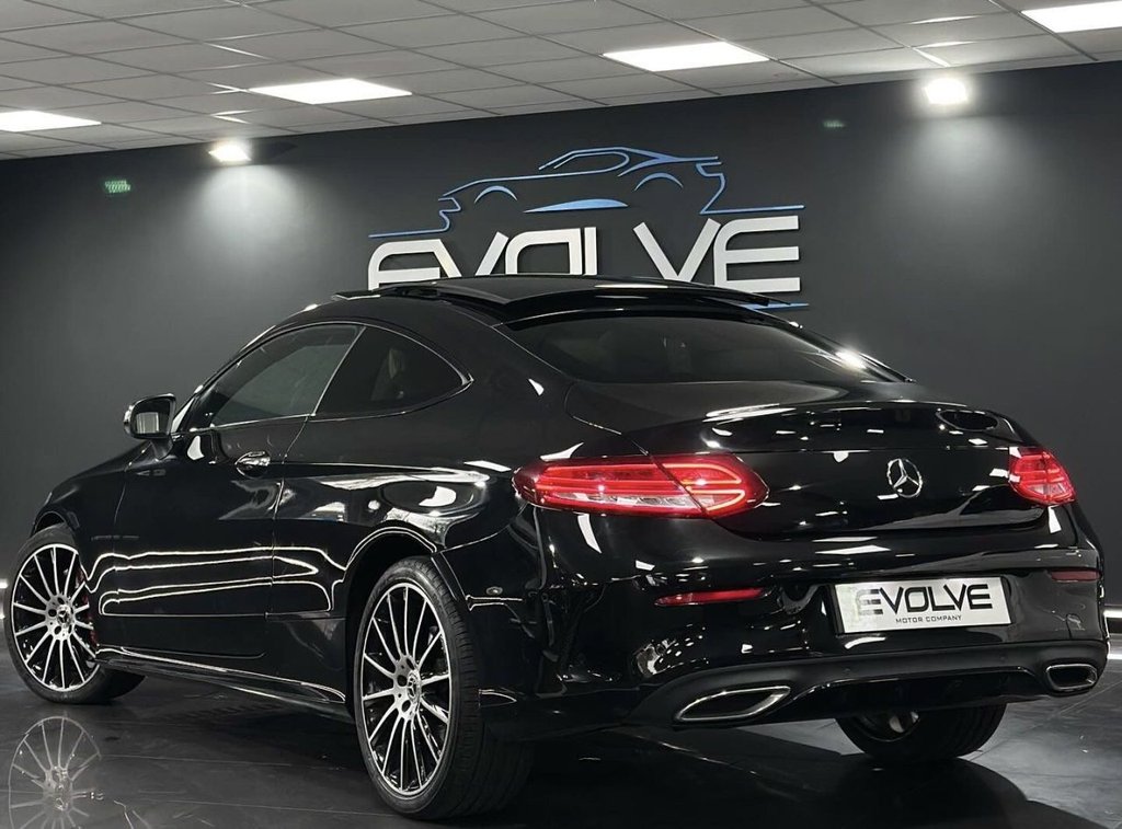 Used Mercedes-Benz C Class 2017 for sale - 76356694: Photo 2
