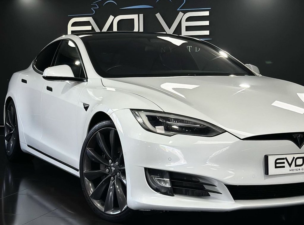 Used Tesla Model S 2018 for sale - 77236541: Photo 8