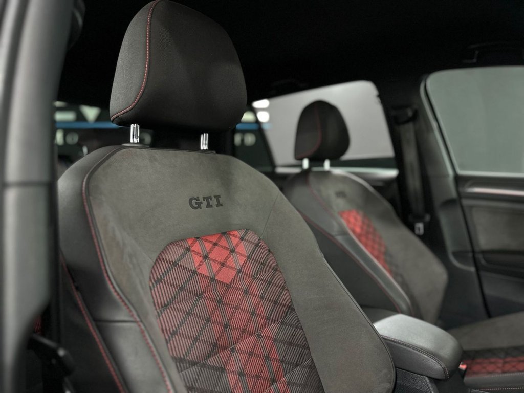 Used Volkswagen Golf 2019 for sale - 78068919: Photo 22