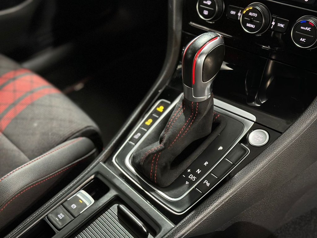 Used Volkswagen Golf 2019 for sale - 78068919: Photo 26
