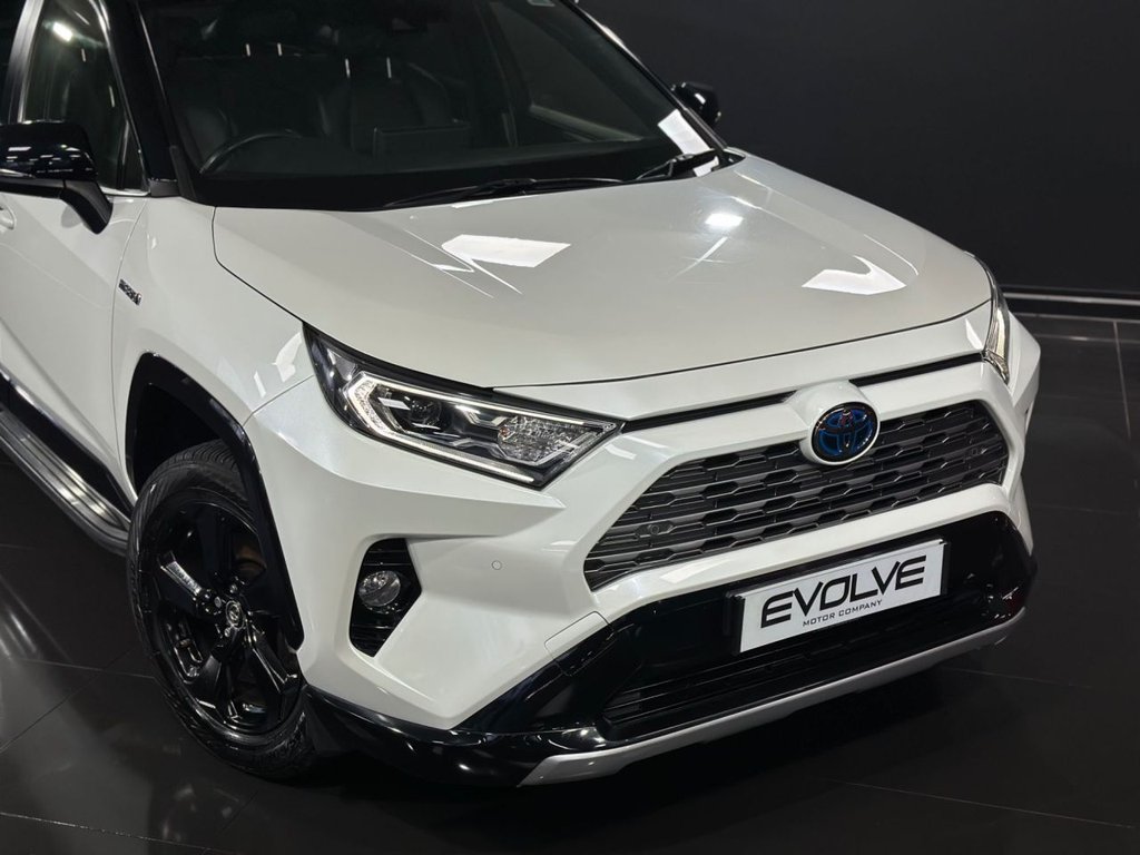 Used Toyota RAV4 2019 for sale - 77133208: Photo 12