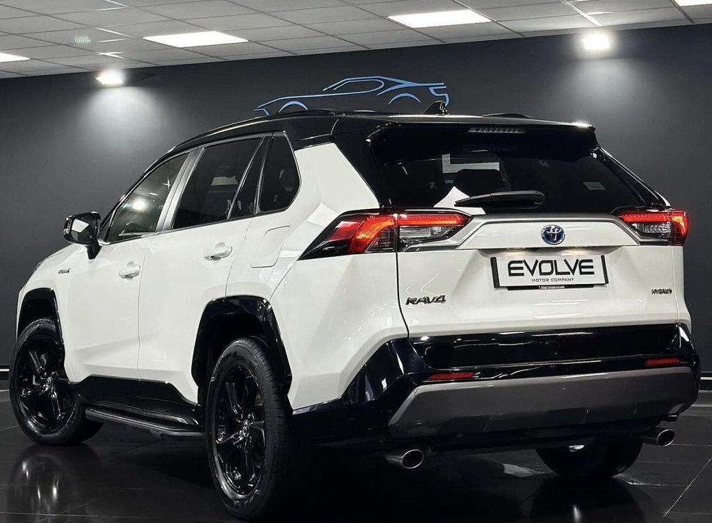 Used Toyota RAV4 2019 for sale - 77133208: Photo 2