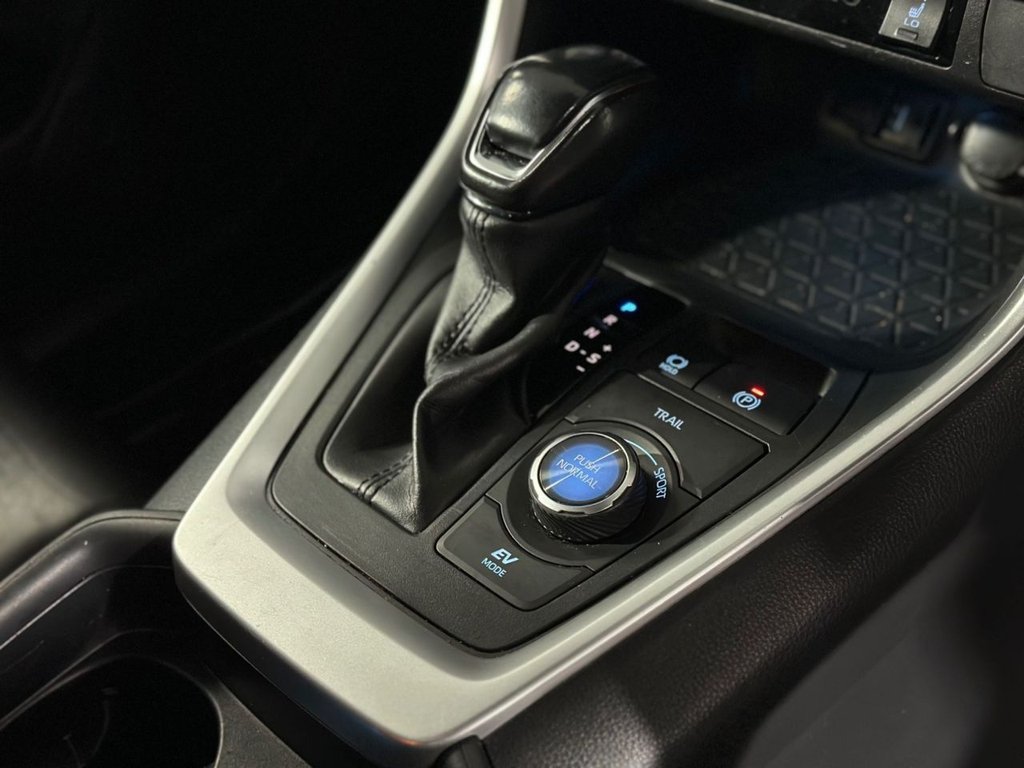 Used Toyota RAV4 2019 for sale - 77133208: Photo 24