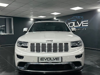 Used Jeep Grand Cherokee 2017 for sale - 77031136: Photo