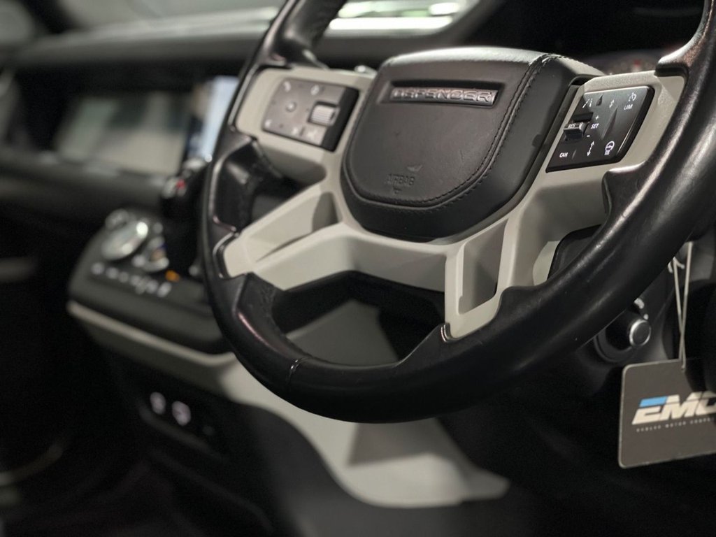 Used Land Rover Defender 2021 for sale - 77096413: Photo 21