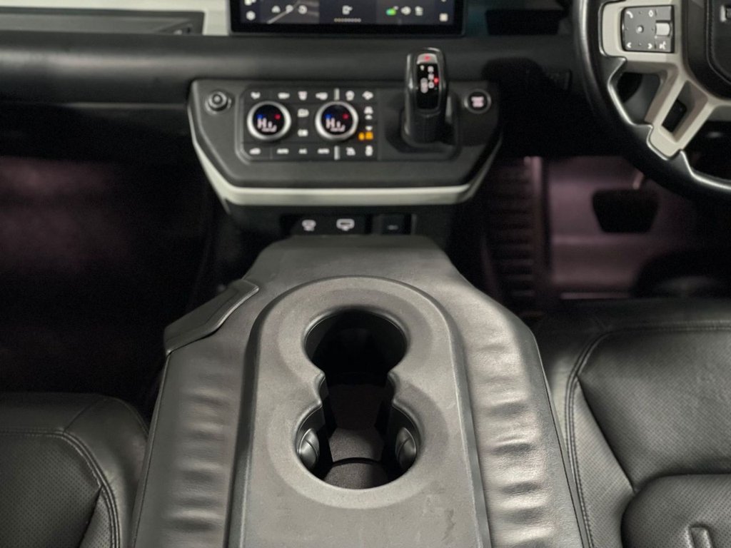 Used Land Rover Defender 2021 for sale - 77096413: Photo 24