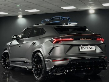 Used Lamborghini Urus 2022 for sale - 77734273: Photo