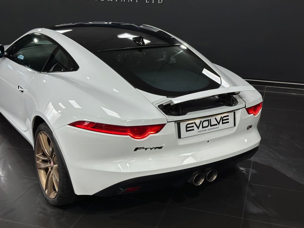 Used Jaguar F-Type 2016 for sale - 76417024: Photo 13