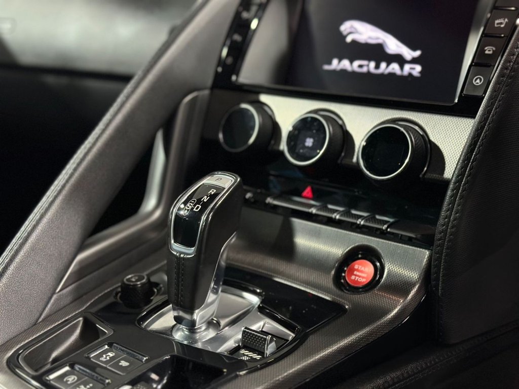 Used Jaguar F-Type 2016 for sale - 76417024: Photo 23