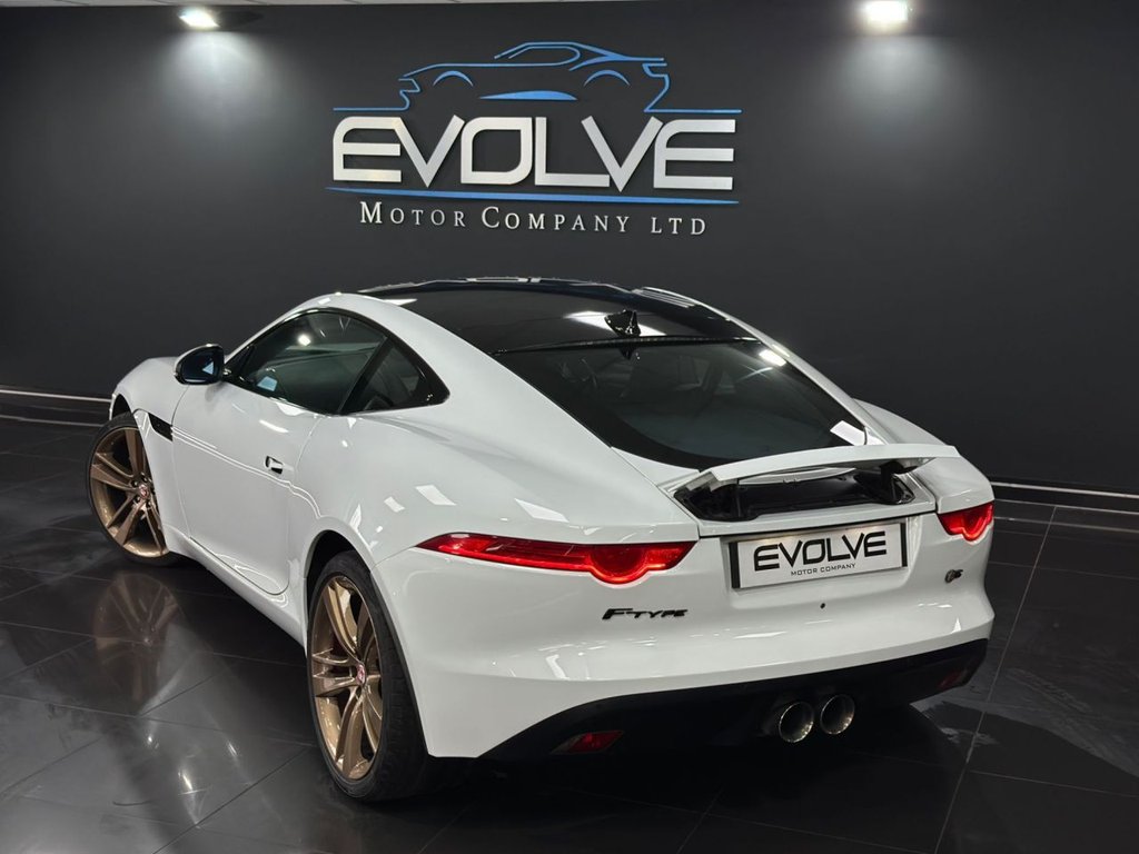 Used Jaguar F-Type 2016 for sale - 76417024: Photo 7