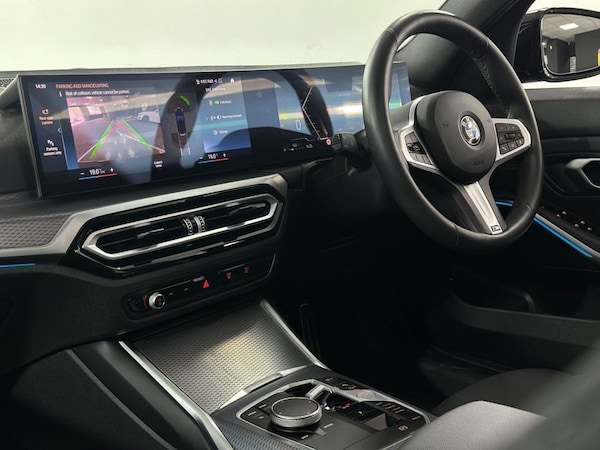 Used BMW 3 Series 2024 for sale - 75666231: Photo 21