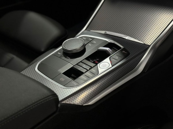 Used BMW 3 Series 2024 for sale - 75666231: Photo 26