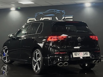 Used Volkswagen Golf 2024 for sale - 77421723: Photo