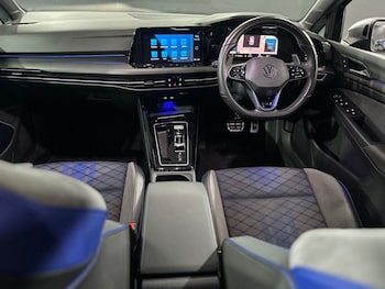 Used Volkswagen Golf 2024 for sale - 77421723: Photo