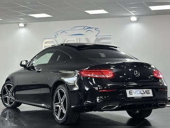 Used Mercedes-Benz C-Class 2018 for sale - 75542781: Photo