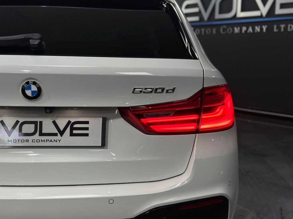 Used BMW 5 Series 2017 for sale - 76635521: Photo 11